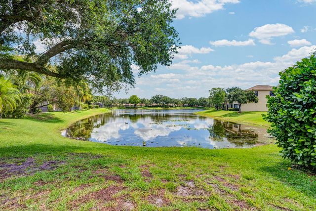 6546 NW 112th Avenue, Parkland, FL 33076