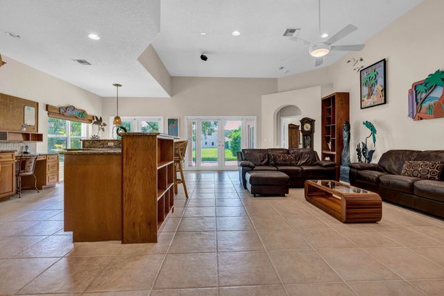 6546 NW 112th Avenue, Parkland, FL 33076