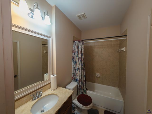 1201 Grassy Oat Lane, Lawrenceville, GA 30045