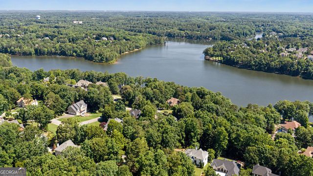 810 Southern Shore Drive, Peachtree City, GA 30269