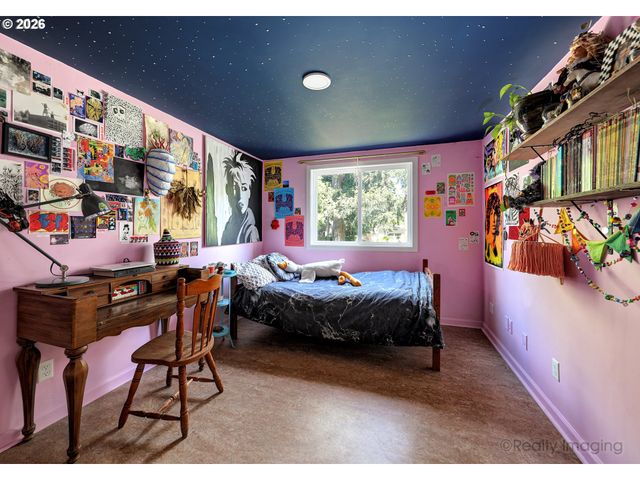 7811 Ne PRESCOTT St, Portland, OR 97218