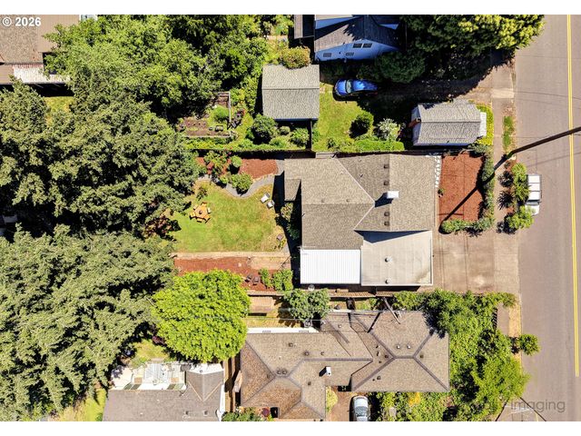 7811 Ne PRESCOTT St, Portland, OR 97218