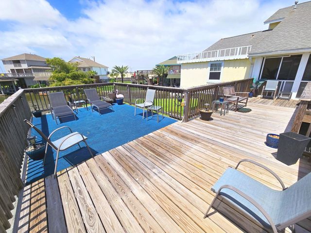 1 N Pelican Street, La Marque, TX 77568