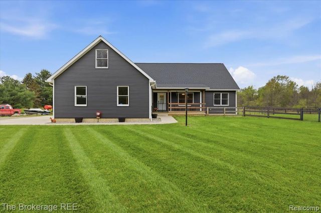 1520 Winslow Road, Attica, MI 48412