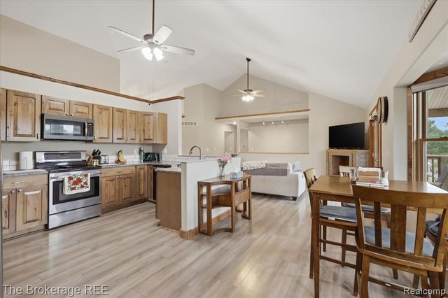 1520 Winslow Road, Attica, MI 48412