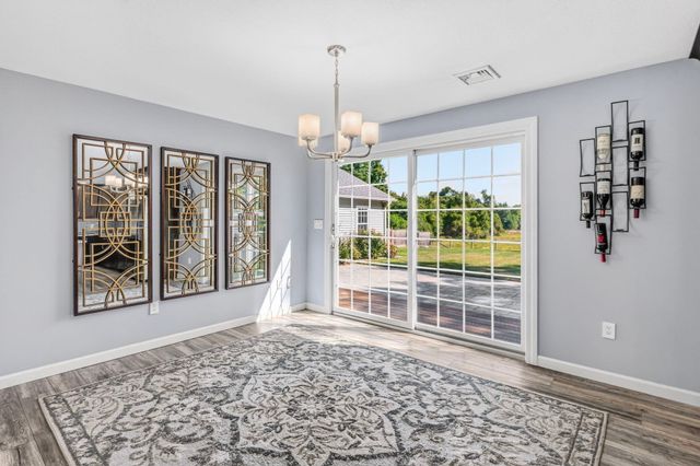 263 College Hwy, Southampton, MA 01073