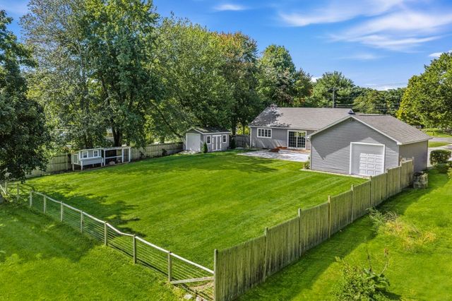263 College Hwy, Southampton, MA 01073