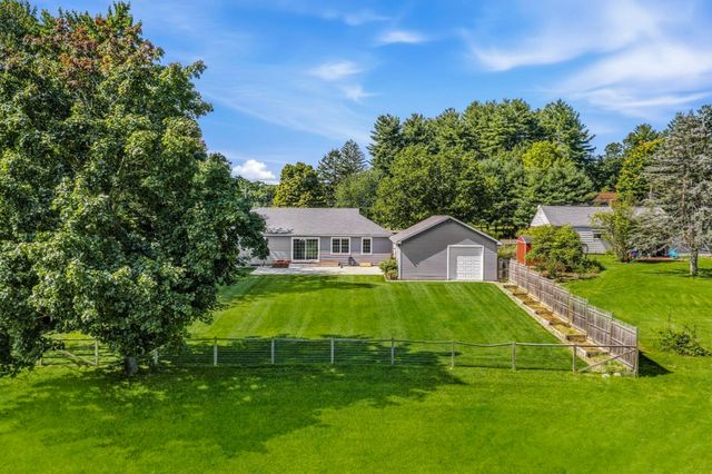263 College Hwy, Southampton, MA 01073