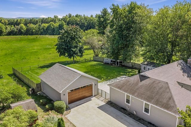 263 College Hwy, Southampton, MA 01073