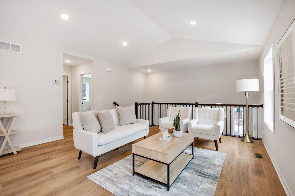 1115 Dorthy Lane, Elko New Market, MN 55054