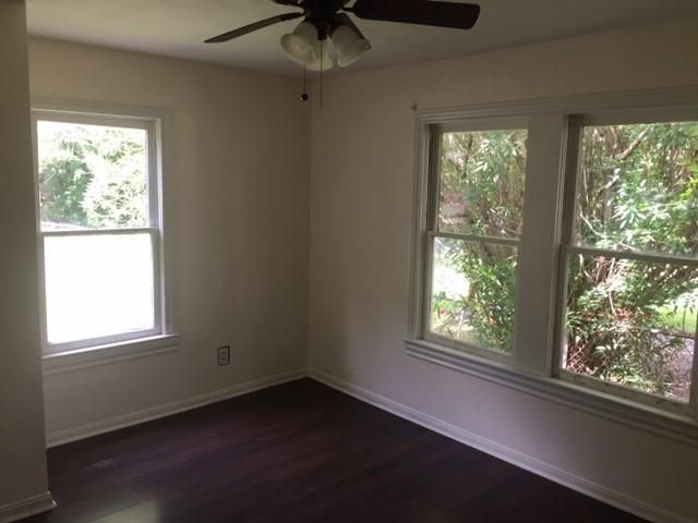 921 Booth Street, Houston, TX 77009
