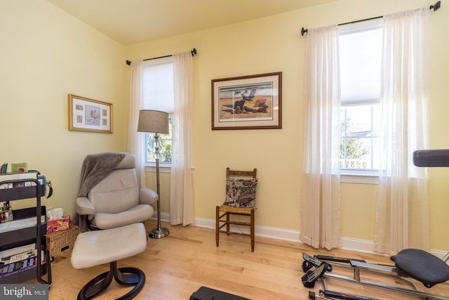 30 KOMEN CT, Sellersville, PA 18960