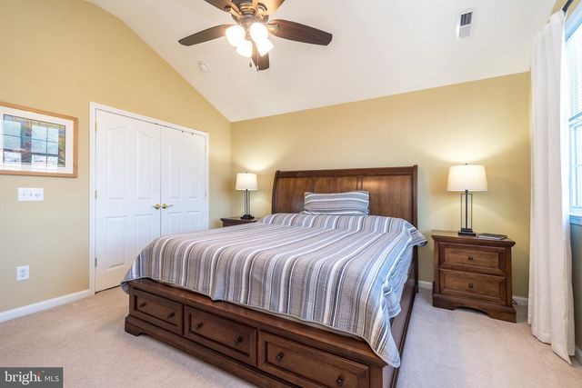 30 KOMEN CT, Sellersville, PA 18960