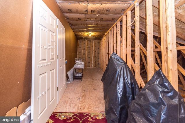 30 KOMEN CT, Sellersville, PA 18960