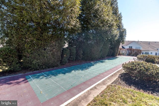 30 KOMEN CT, Sellersville, PA 18960