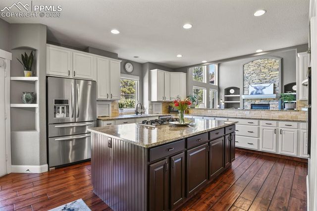 2512 Willow Glen Drive, Colorado Springs, CO 80920