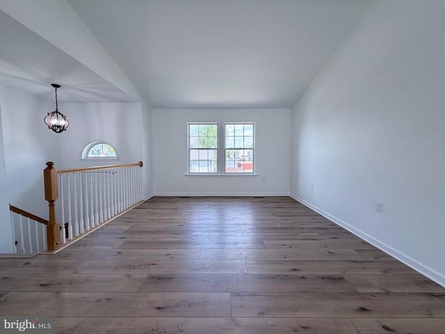 87 NORTHWINDS DR, Charles Town, WV 25414