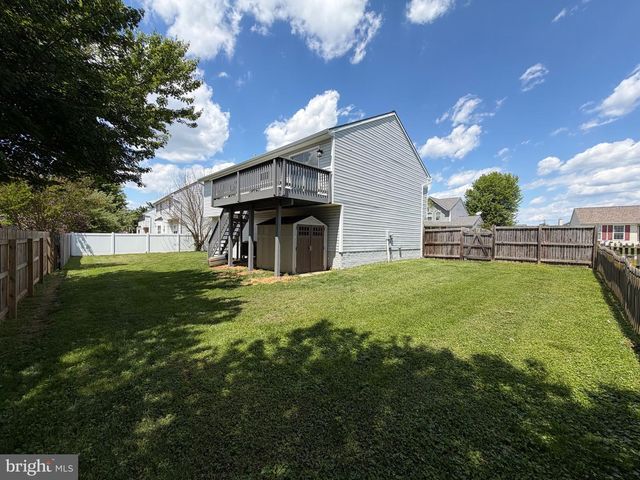 87 NORTHWINDS DR, Charles Town, WV 25414