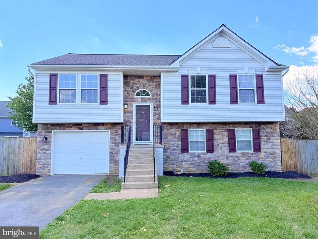 87 NORTHWINDS DR, Charles Town, WV 25414