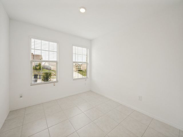 8421 Fawn Creek Drive, Fort Worth, TX 76123
