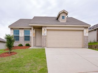 8421 Fawn Creek Drive, Fort Worth, TX 76123