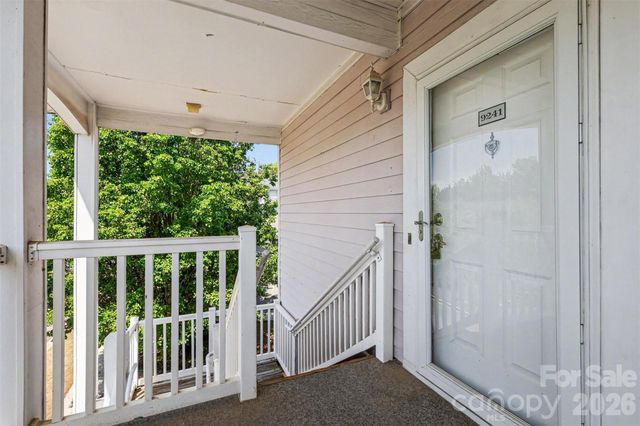 9241 Meadow Vista Road, Charlotte, NC 28213