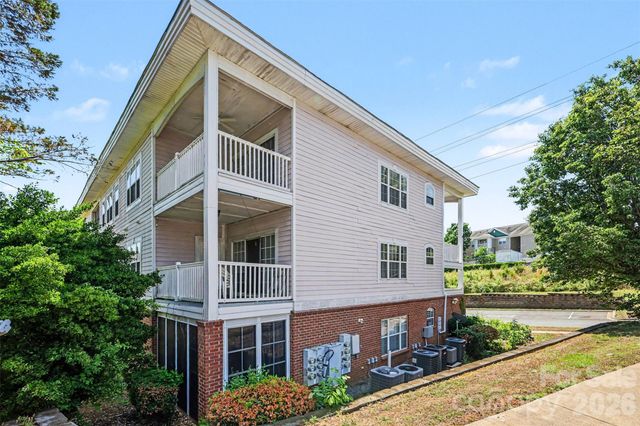 9241 Meadow Vista Road, Charlotte, NC 28213