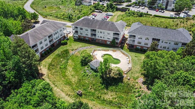 9241 Meadow Vista Road, Charlotte, NC 28213