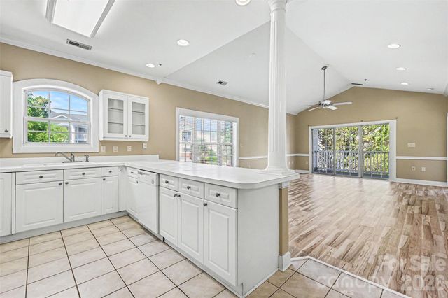 9241 Meadow Vista Road, Charlotte, NC 28213
