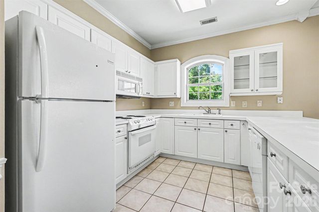 9241 Meadow Vista Road, Charlotte, NC 28213