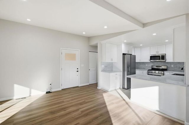 359 Reindollar Avenue, Marina, CA 93933