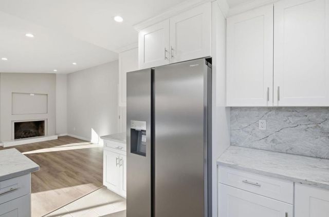 359 Reindollar Avenue, Marina, CA 93933