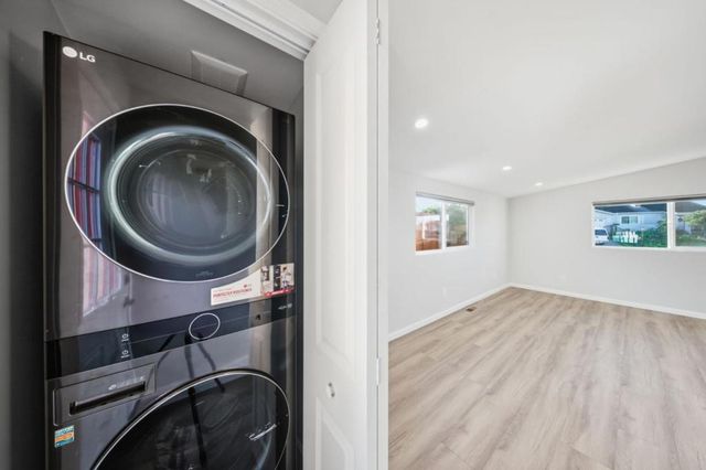 359 Reindollar Avenue, Marina, CA 93933