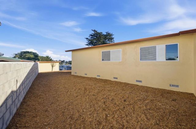 359 Reindollar Avenue, Marina, CA 93933