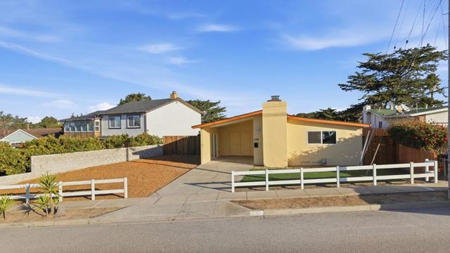 359 Reindollar Avenue, Marina, CA 93933