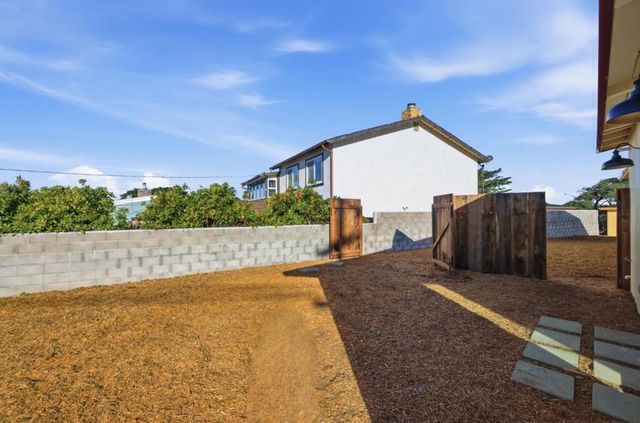 359 Reindollar Avenue, Marina, CA 93933