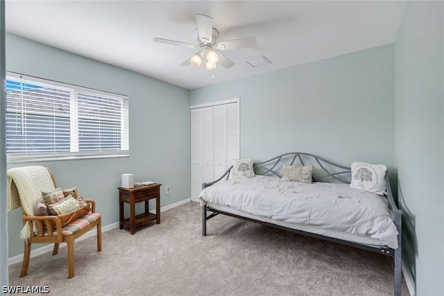 9814 Country Oaks DR, Fort Myers, FL 33967