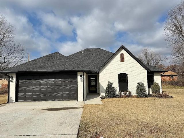 3113 E Noble Drive, Edmond, OK 73034