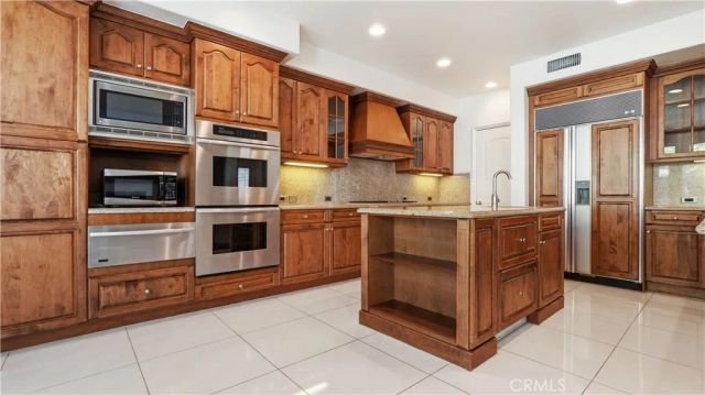 20253 Via Galileo, Porter Ranch, CA 91326