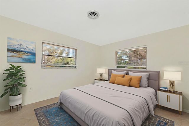 950 OXFORD DRIVE, Englewood, FL 34223