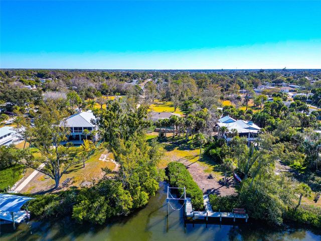 950 OXFORD DRIVE, Englewood, FL 34223