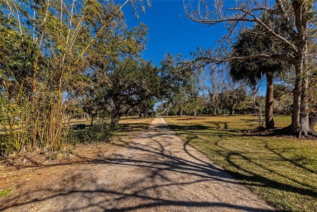 950 OXFORD DRIVE, Englewood, FL 34223