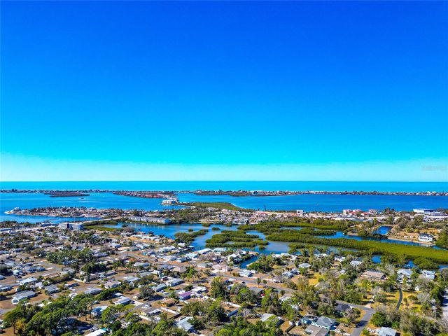 950 OXFORD DRIVE, Englewood, FL 34223