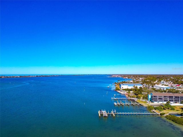 950 OXFORD DRIVE, Englewood, FL 34223