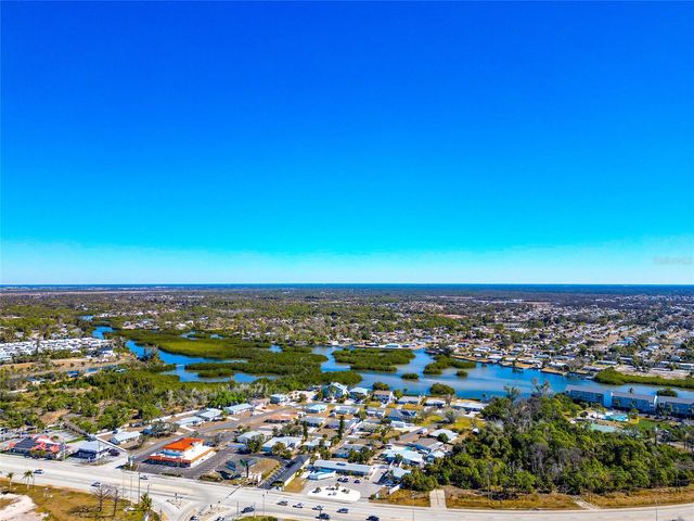 950 OXFORD DRIVE, Englewood, FL 34223