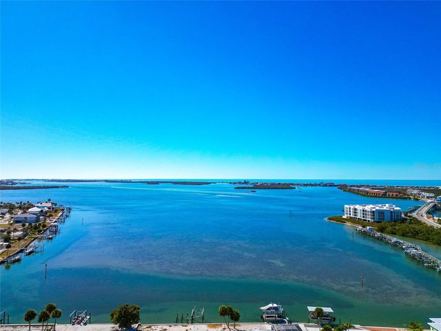 950 OXFORD DRIVE, Englewood, FL 34223