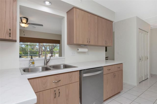 950 OXFORD DRIVE, Englewood, FL 34223