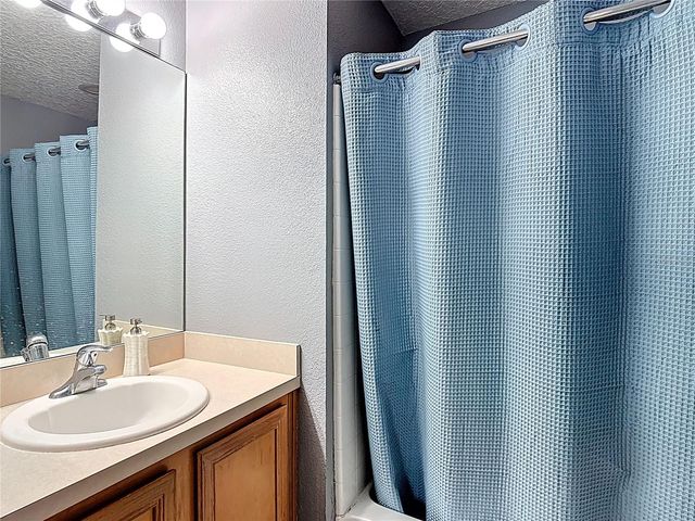 168 HIDEAWAY BEACH LANE, Kissimmee, FL 34746