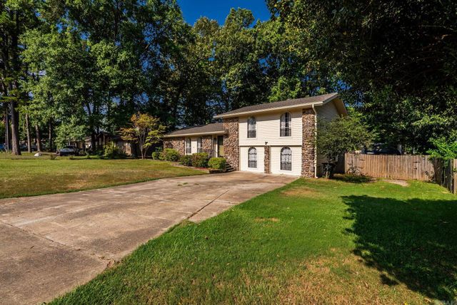 1212 N JEFF DAVIS Street, Jacksonville, AR 72116