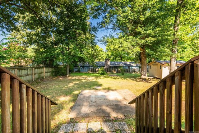 1212 N JEFF DAVIS Street, Jacksonville, AR 72116